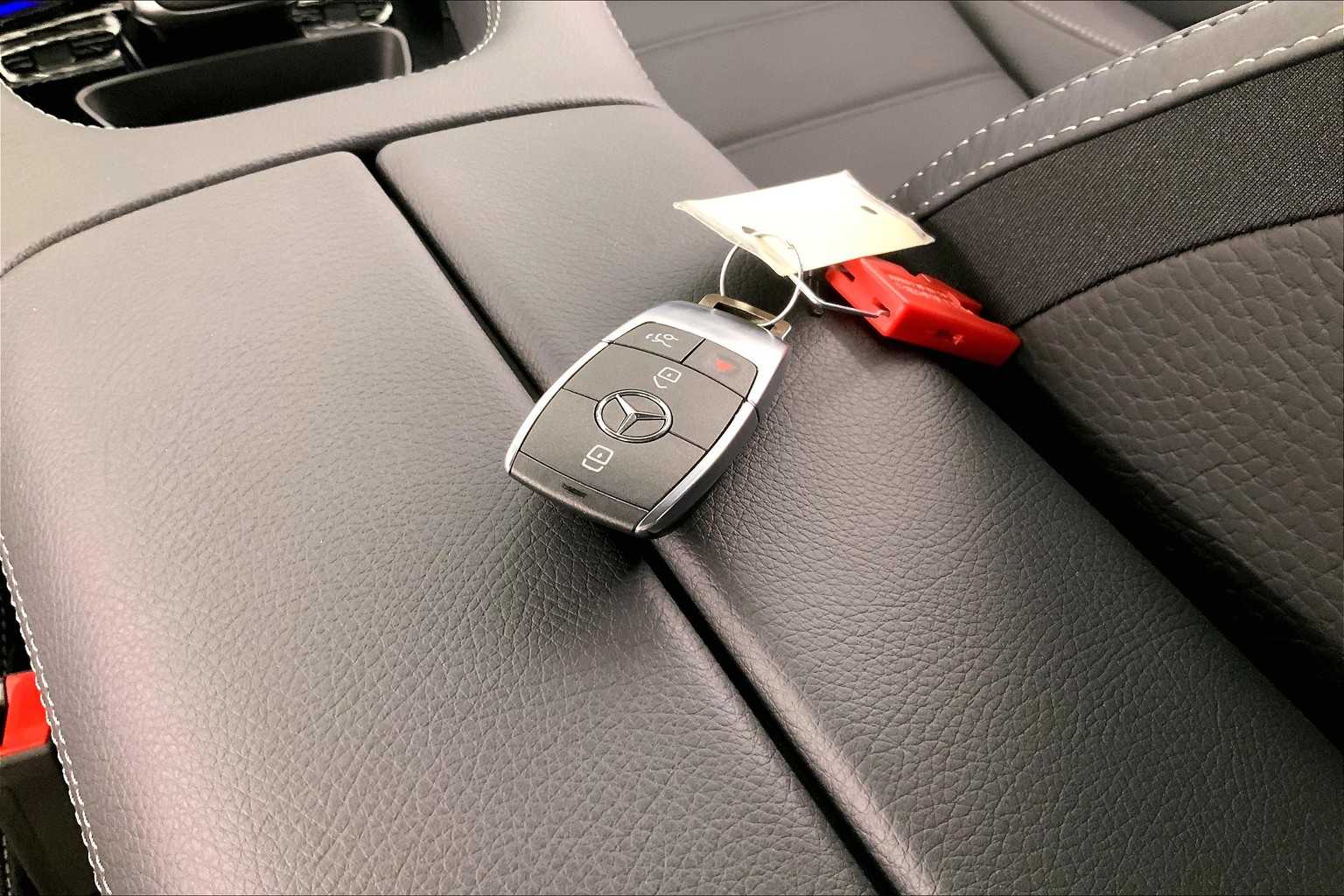 Thumbnail: 2026 Mercedes-Benz GLE - 20