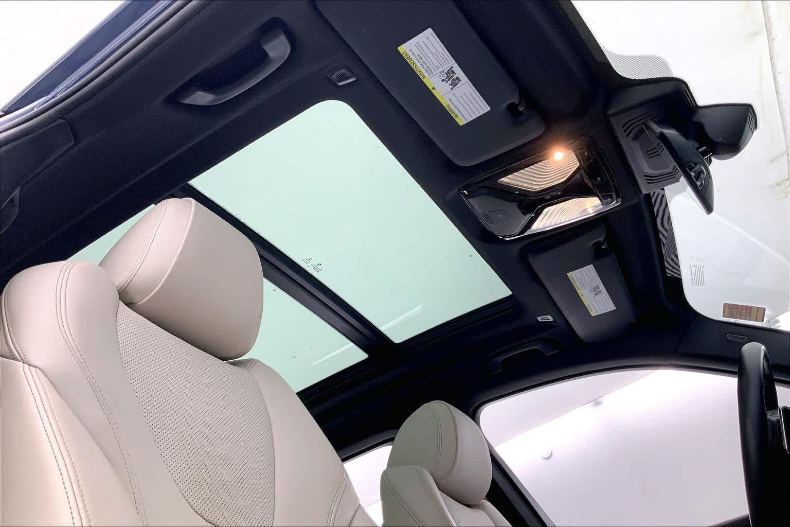 Thumbnail: 2022 BMW X5 - 22