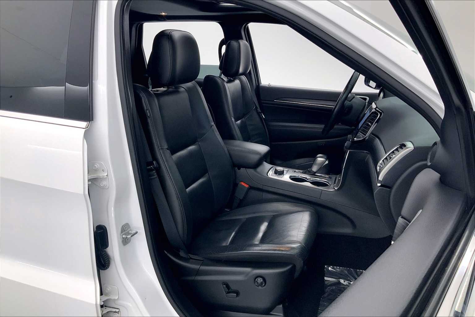 2020 Jeep Grand Cherokee Limited Edition 14