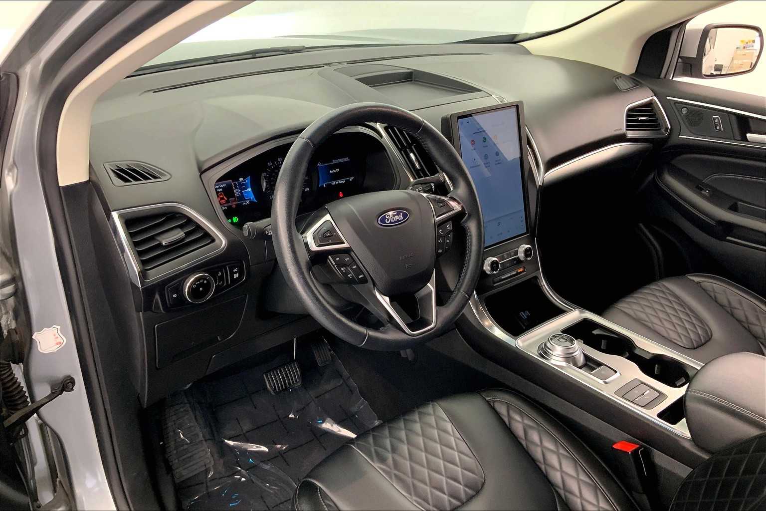 Thumbnail: 2024 Ford Edge - 2