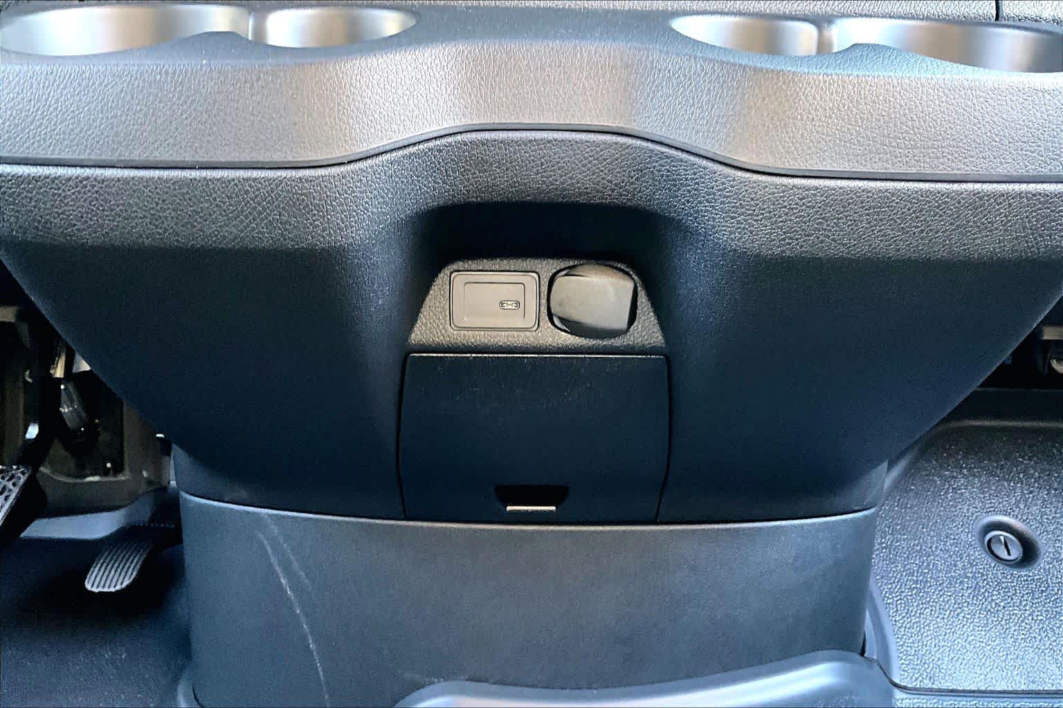 Thumbnail: 2026 Mercedes-Benz Sprinter - 22