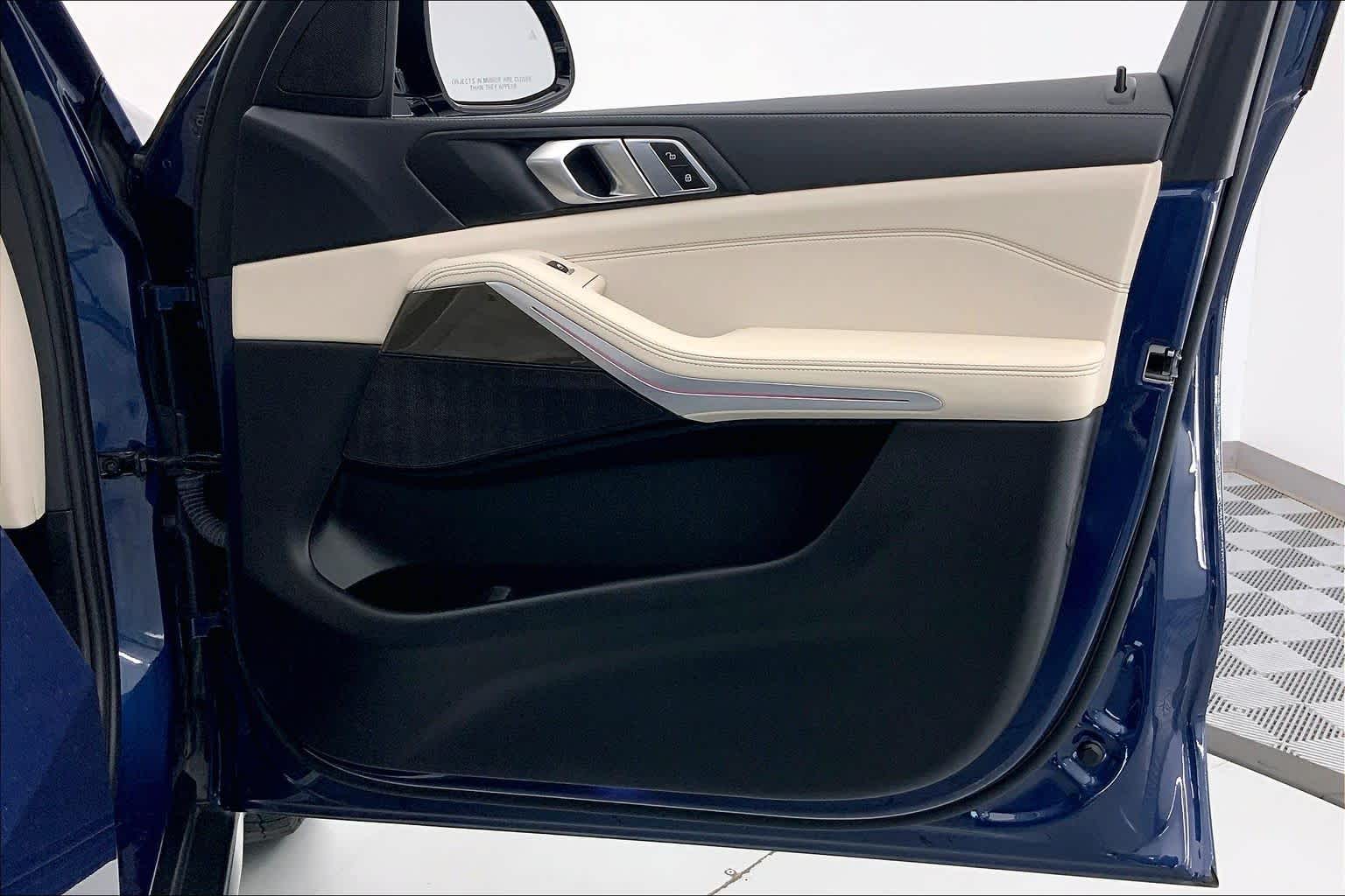 Thumbnail: 2022 BMW X5 - 24