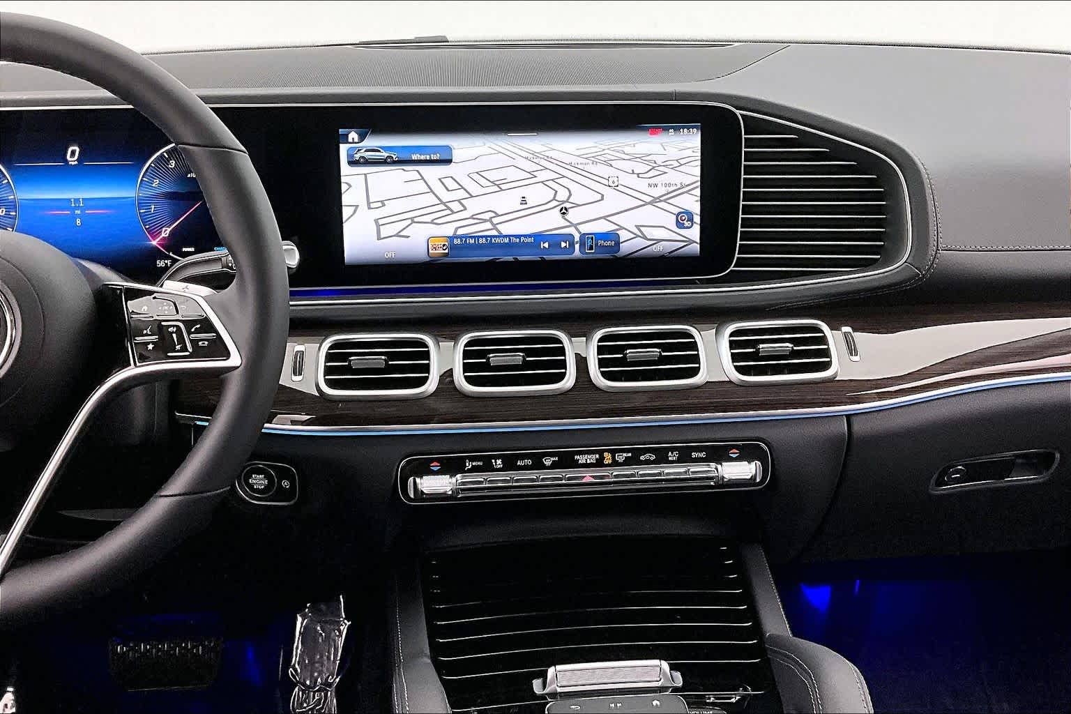 Thumbnail: 2026 Mercedes-Benz GLE - 16