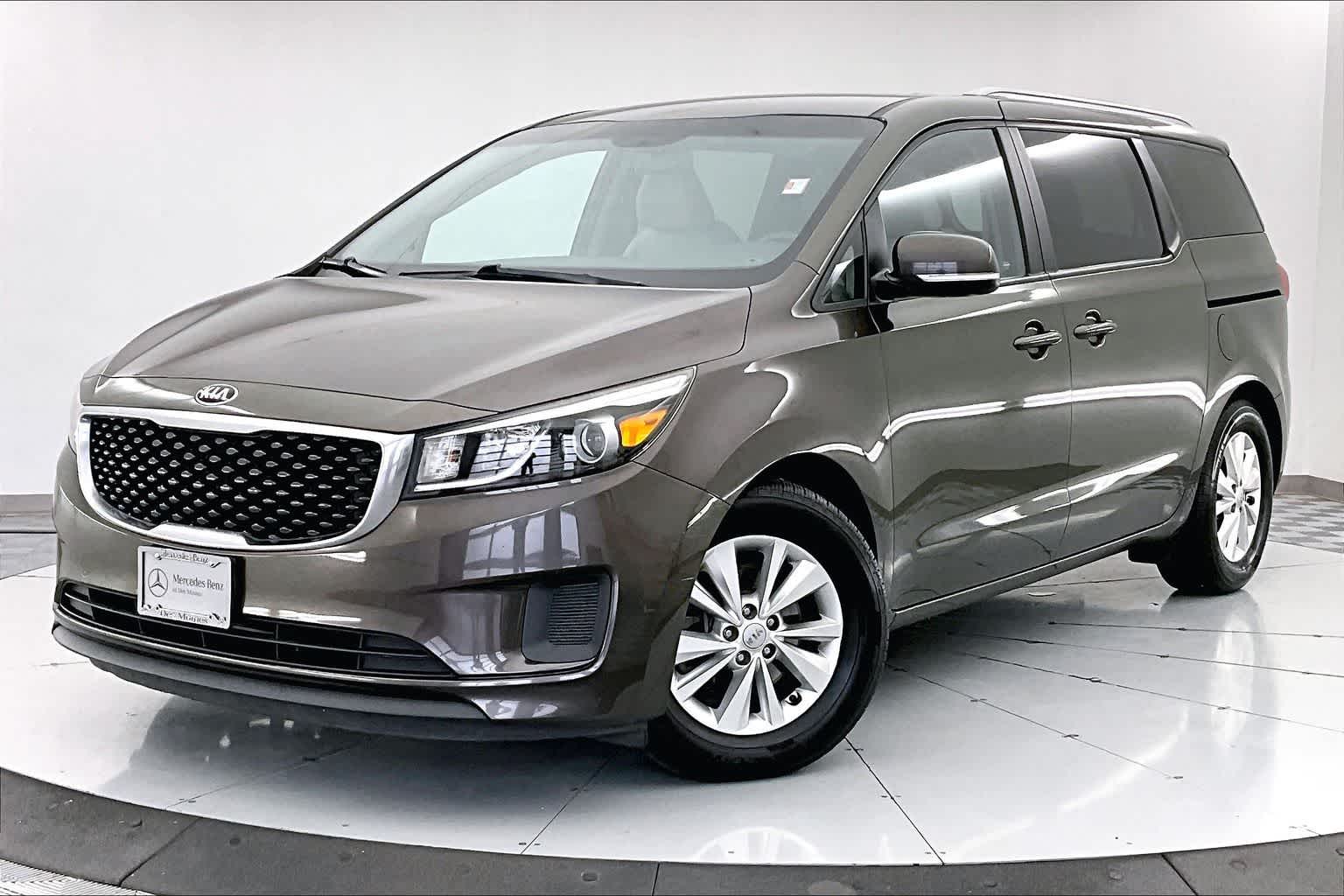 2016 Kia Sedona LX -
                  Urbandale, IA