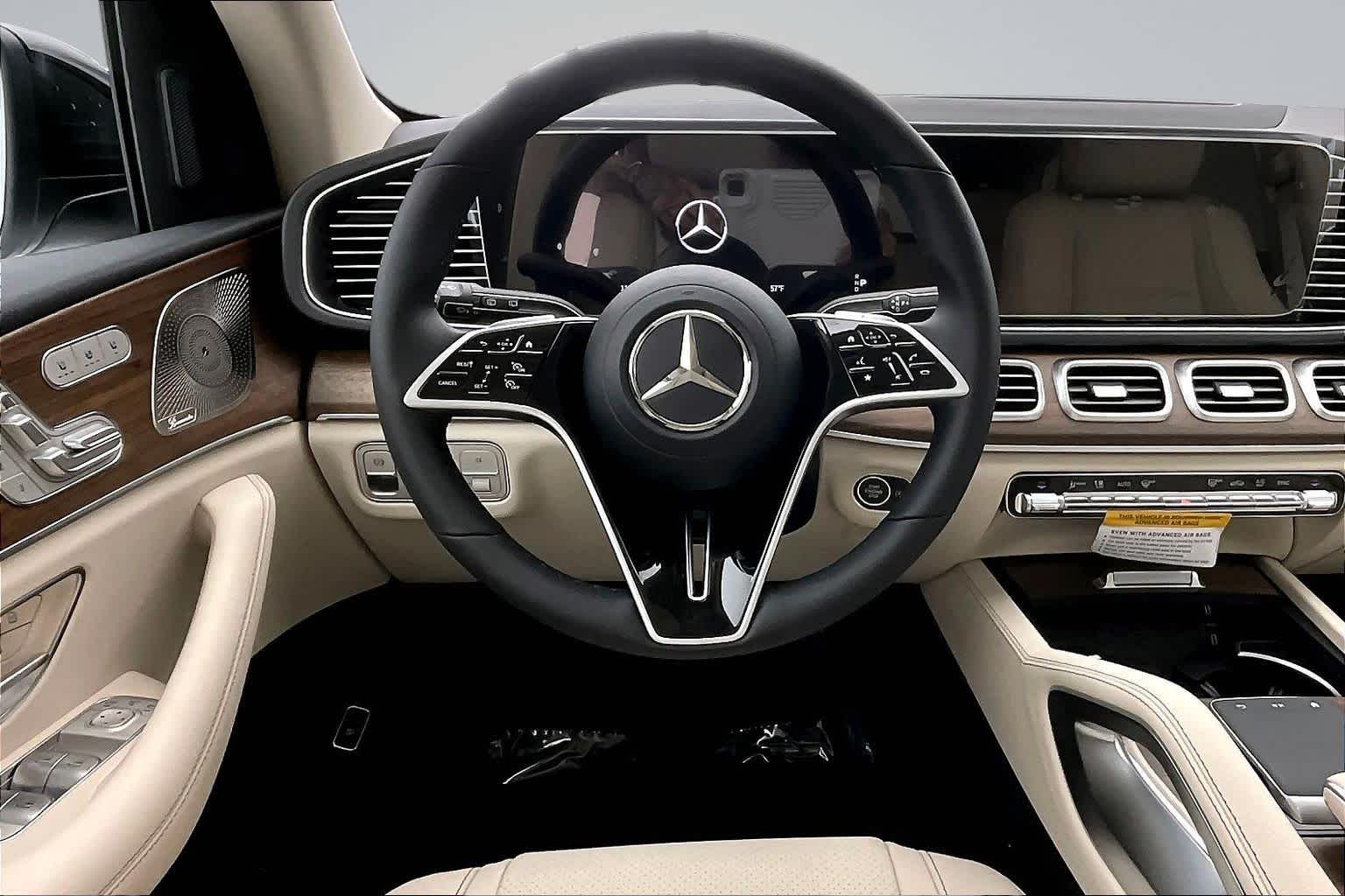 Thumbnail: 2026 Mercedes-Benz GLE - 15