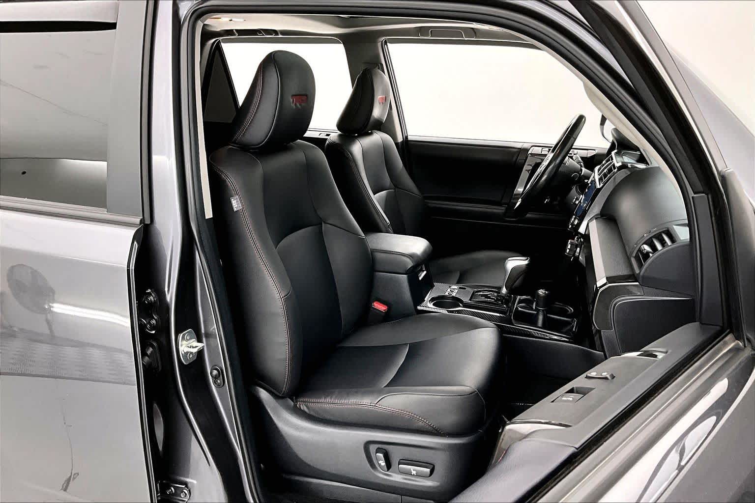 Thumbnail: 2023 Toyota 4Runner - 14