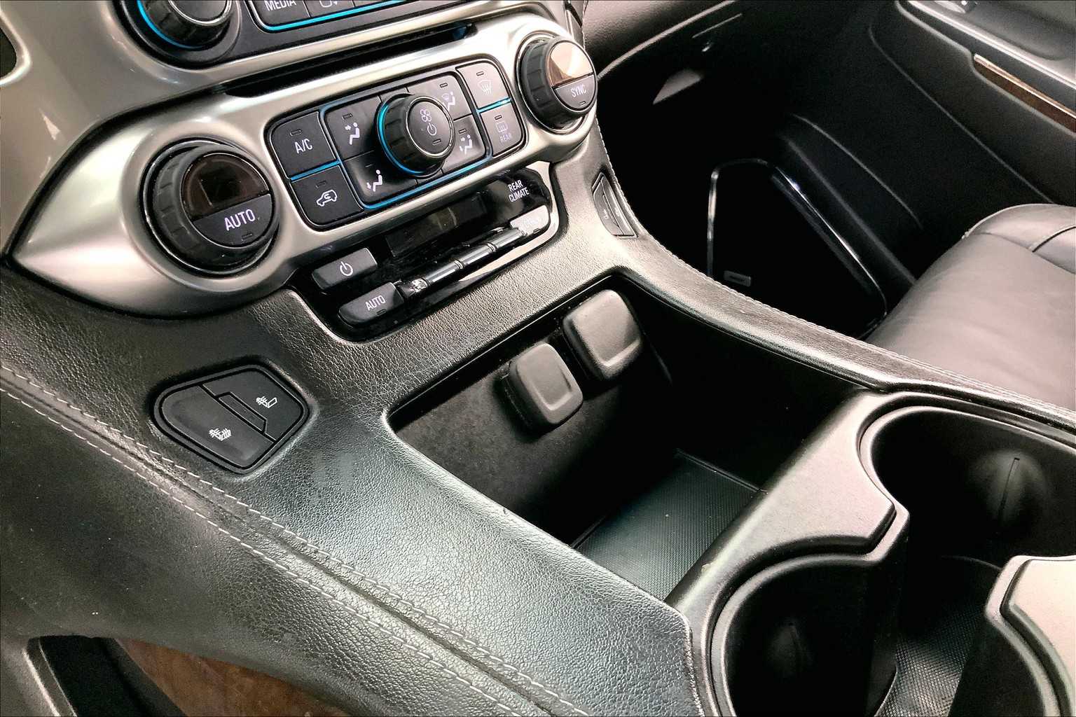 2018 Chevrolet Tahoe LT 26