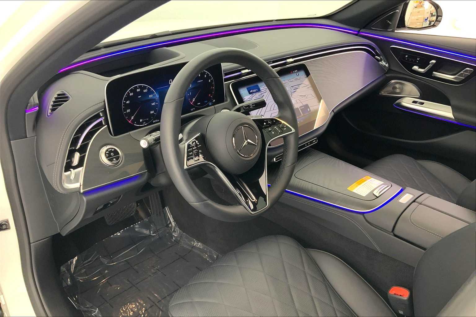 Thumbnail: 2025 Mercedes-Benz E-Class - 2