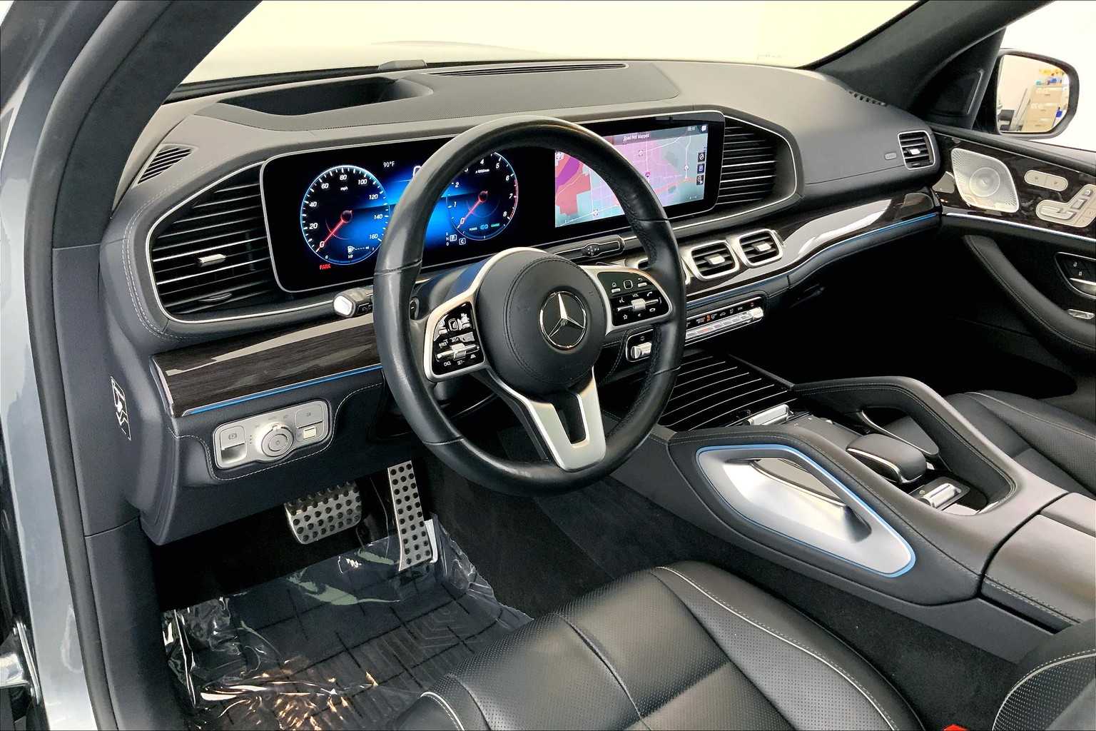 Thumbnail: 2021 Mercedes-Benz GLS - 2