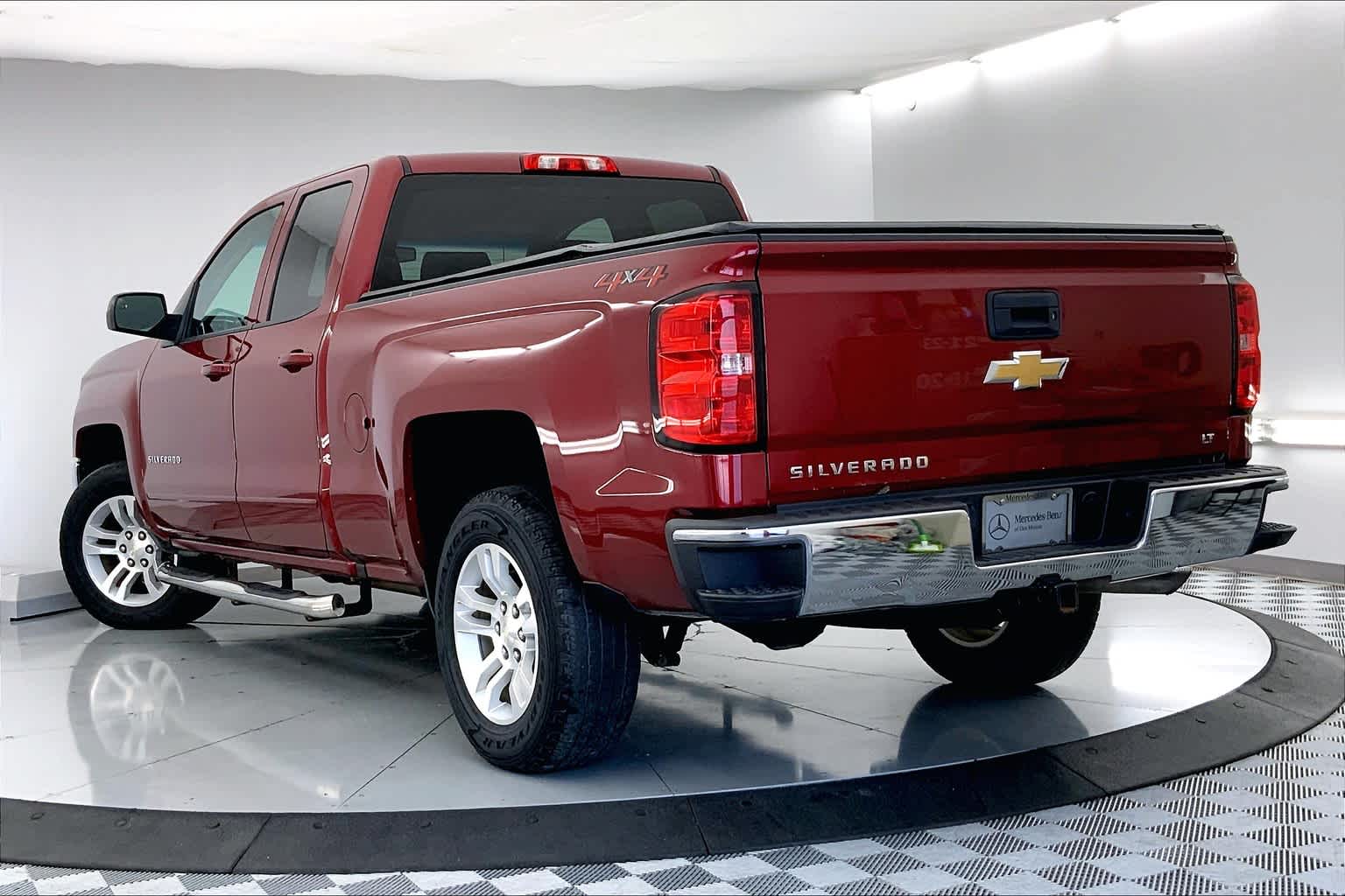 Thumbnail: 2018 Chevrolet Silverado 1500 - 4