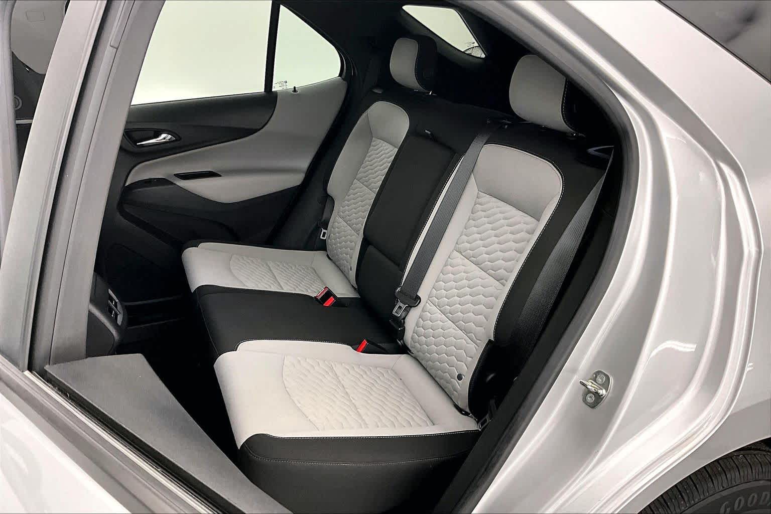 Thumbnail: 2020 Chevrolet Equinox - 13