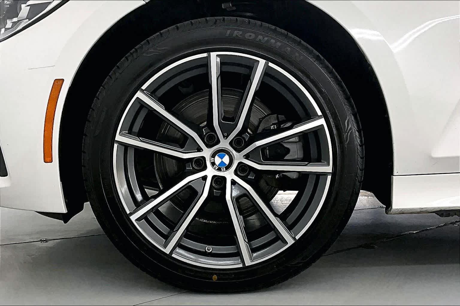 Thumbnail: 2022 BMW 3 Series - 8