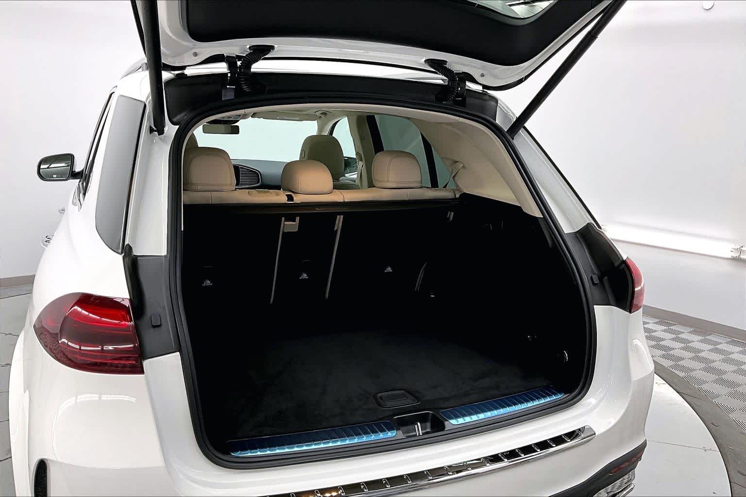 Thumbnail: 2026 Mercedes-Benz GLE - 19