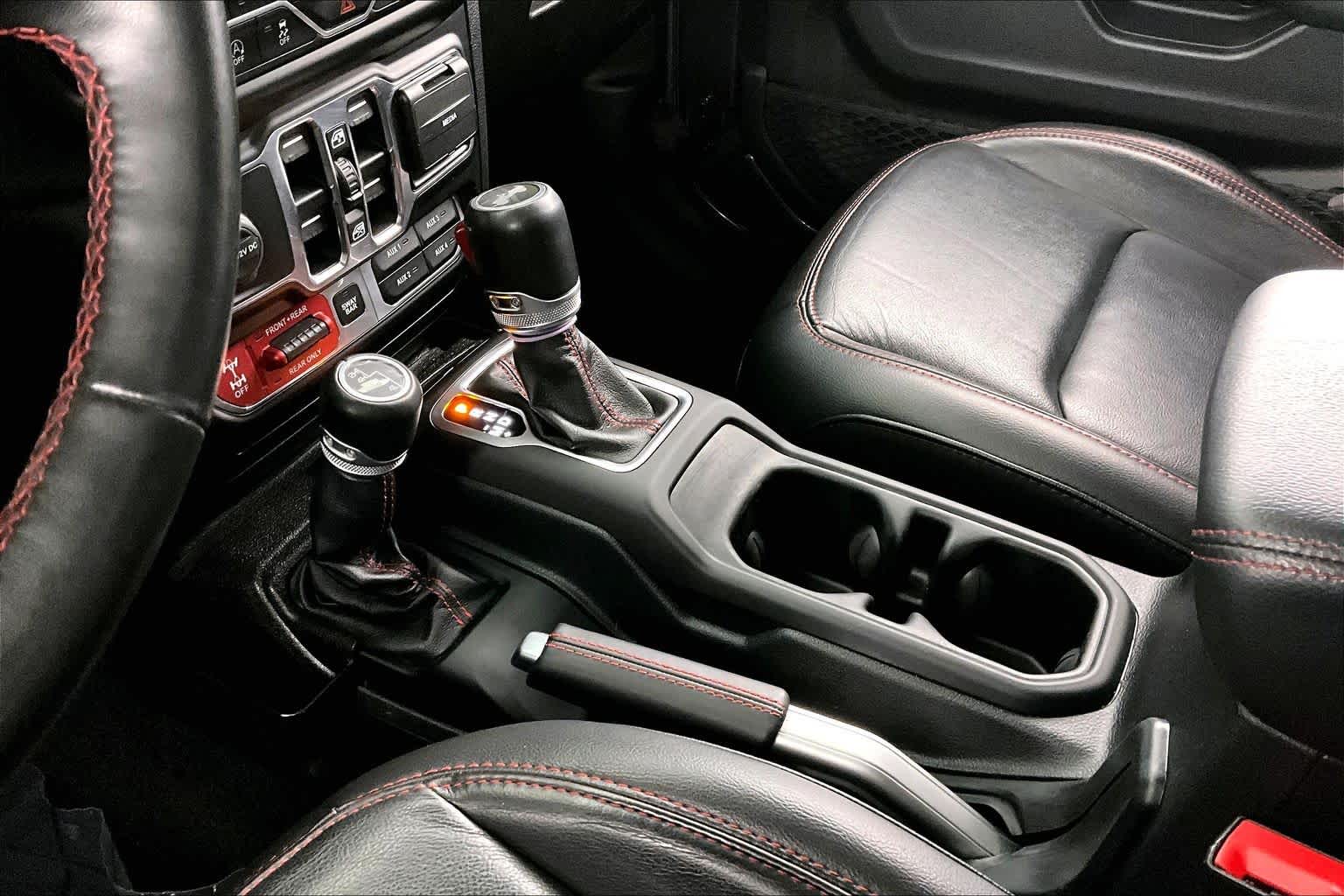 Thumbnail: 2020 Jeep Wrangler - 16