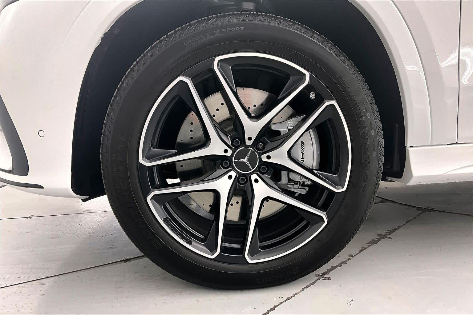 Thumbnail: 2026 Mercedes-Benz GLE - 8