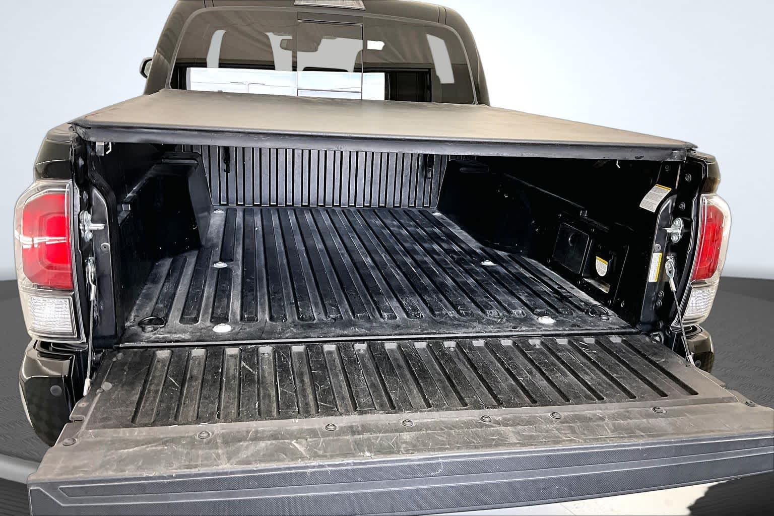 Thumbnail: 2023 Toyota Tacoma - 19