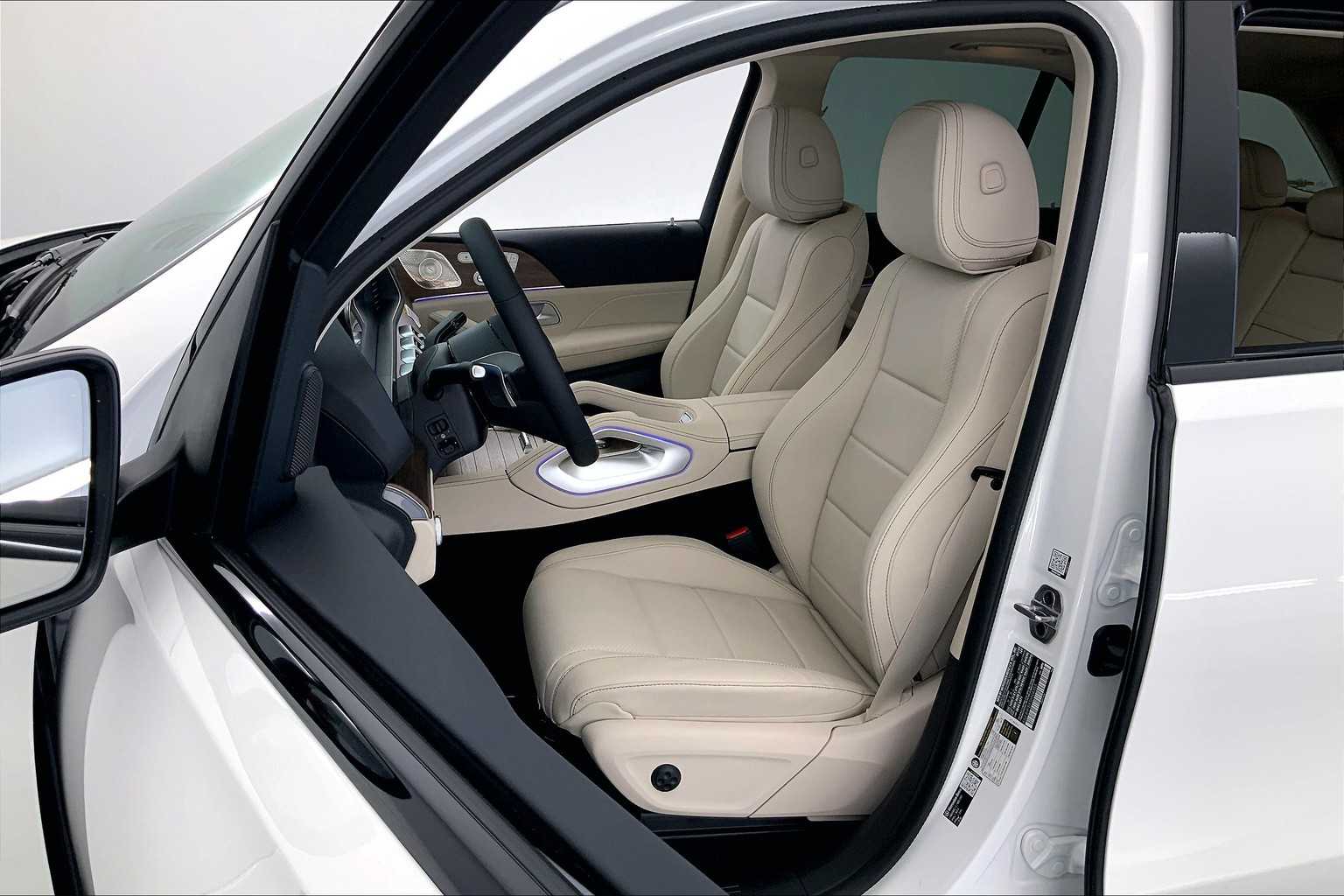 Thumbnail: 2026 Mercedes-Benz GLE - 11