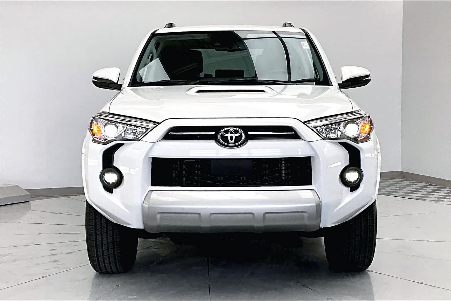 Thumbnail: 2024 Toyota 4Runner - 6