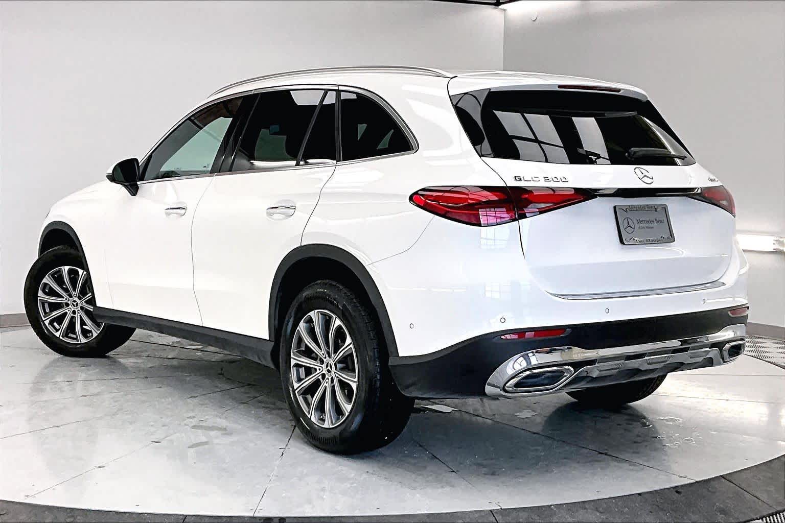 Thumbnail: 2025 Mercedes-Benz GLC - 4