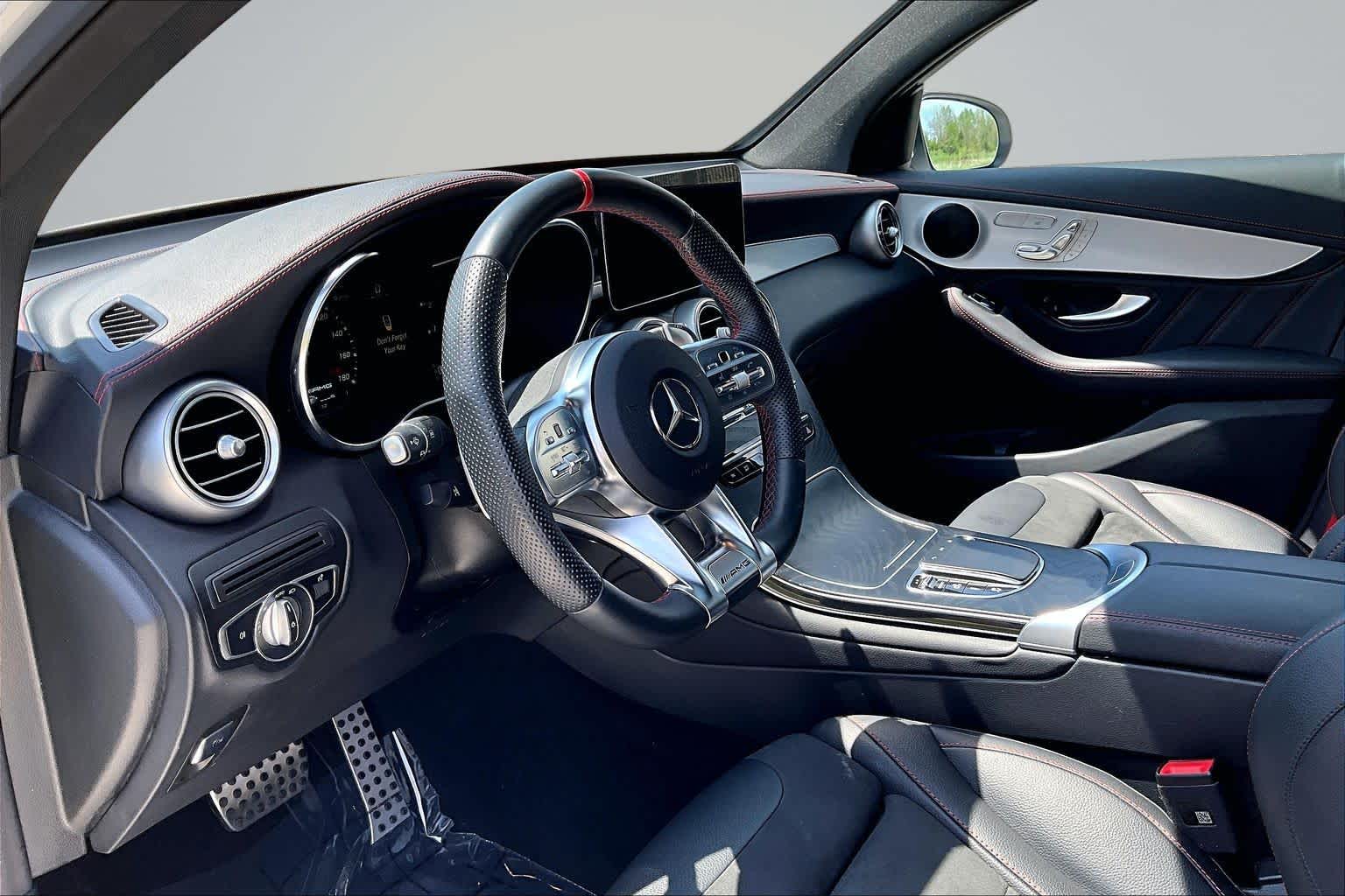 Thumbnail: 2023 Mercedes-Benz GLC - 2