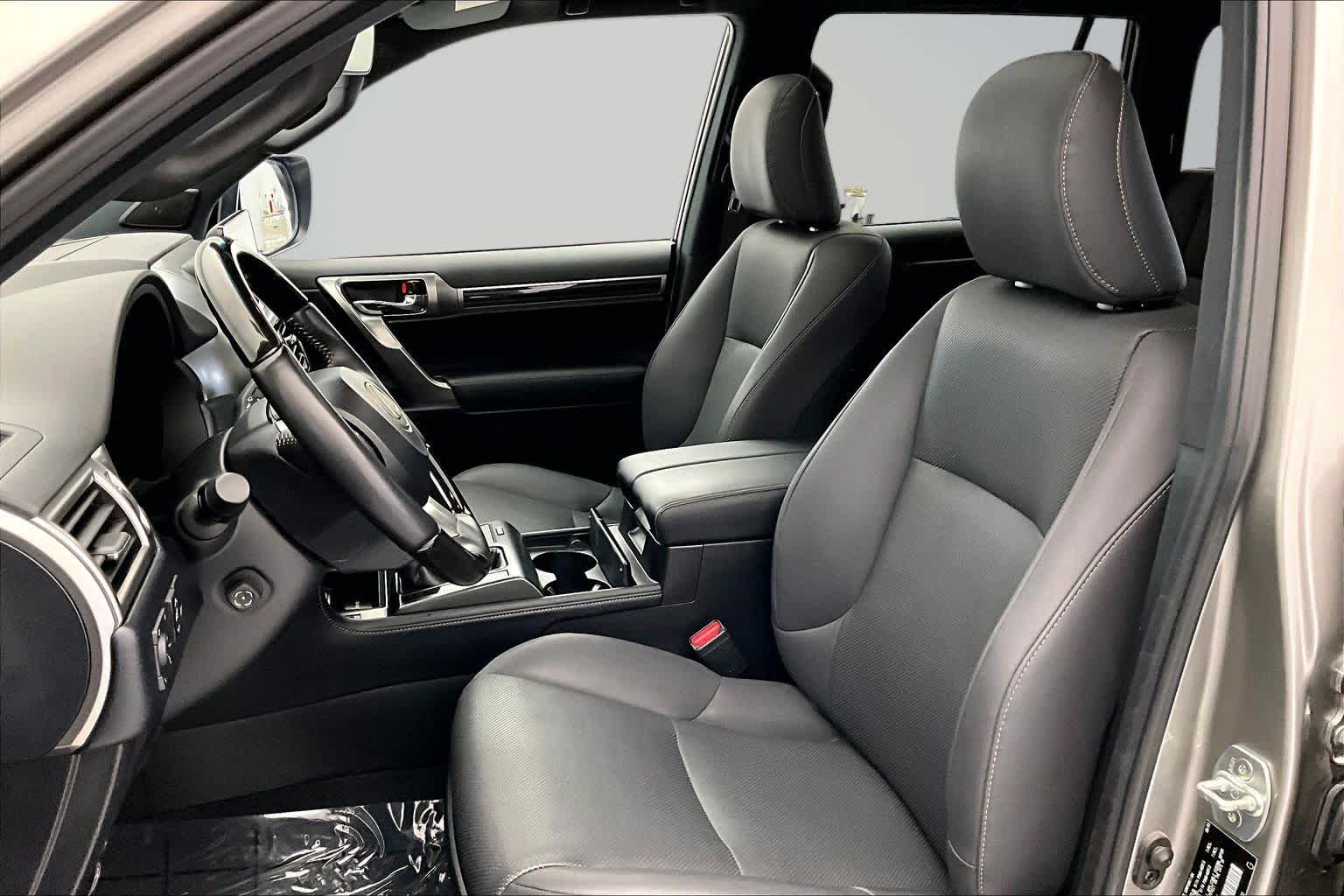 Thumbnail: 2023 Lexus GX - 11