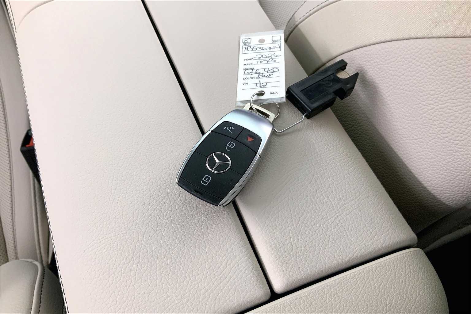 Thumbnail: 2026 Mercedes-Benz GLE - 20