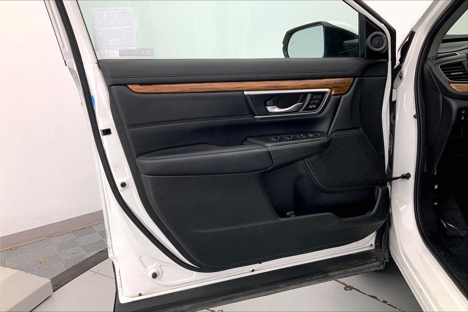 Thumbnail: 2022 Honda CR-V - 23