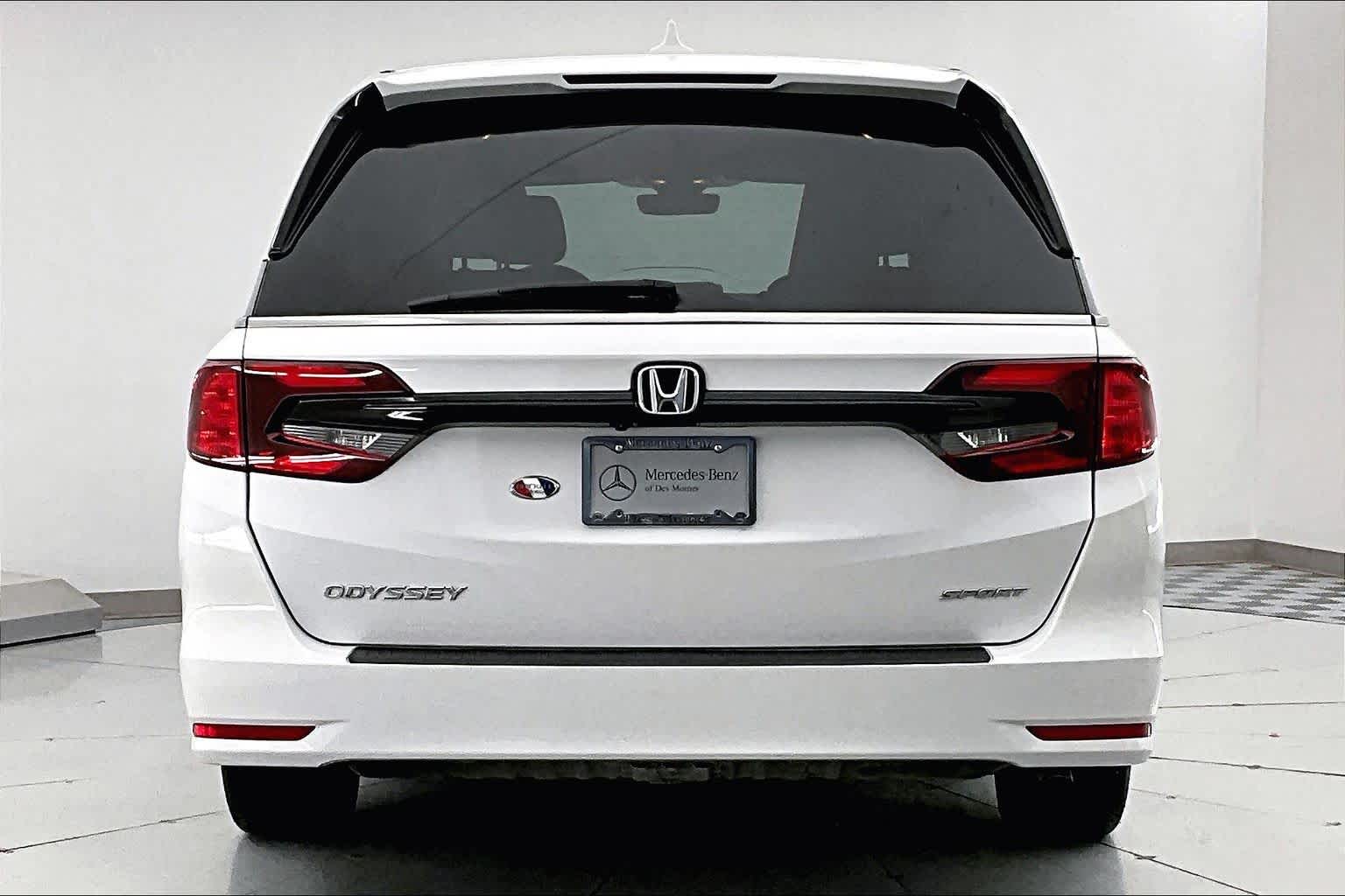 Thumbnail: 2023 Honda Odyssey - 5