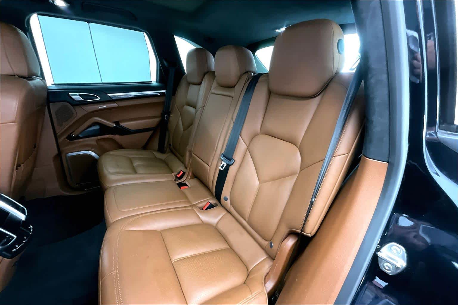 Thumbnail: 2017 Porsche Cayenne - 13