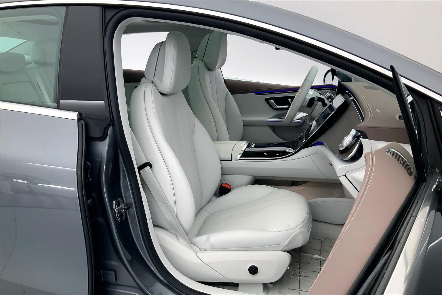 2024 Mercedes-Benz EQE 350 13
