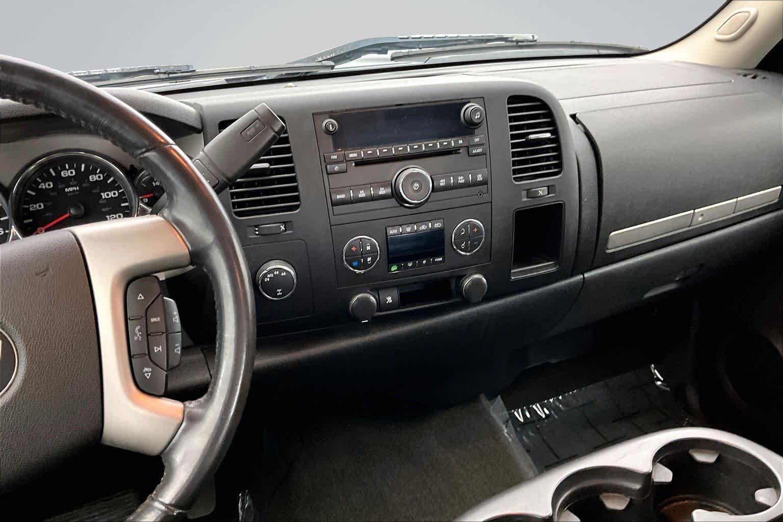 Thumbnail: 2009 Chevrolet Silverado 1500 - 16