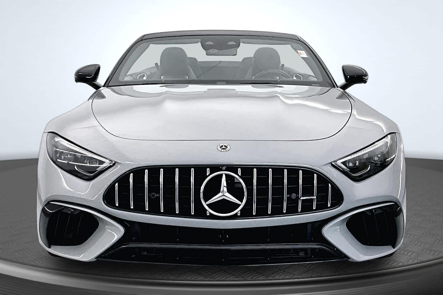 Thumbnail: 2022 Mercedes-Benz SL-Class - 6