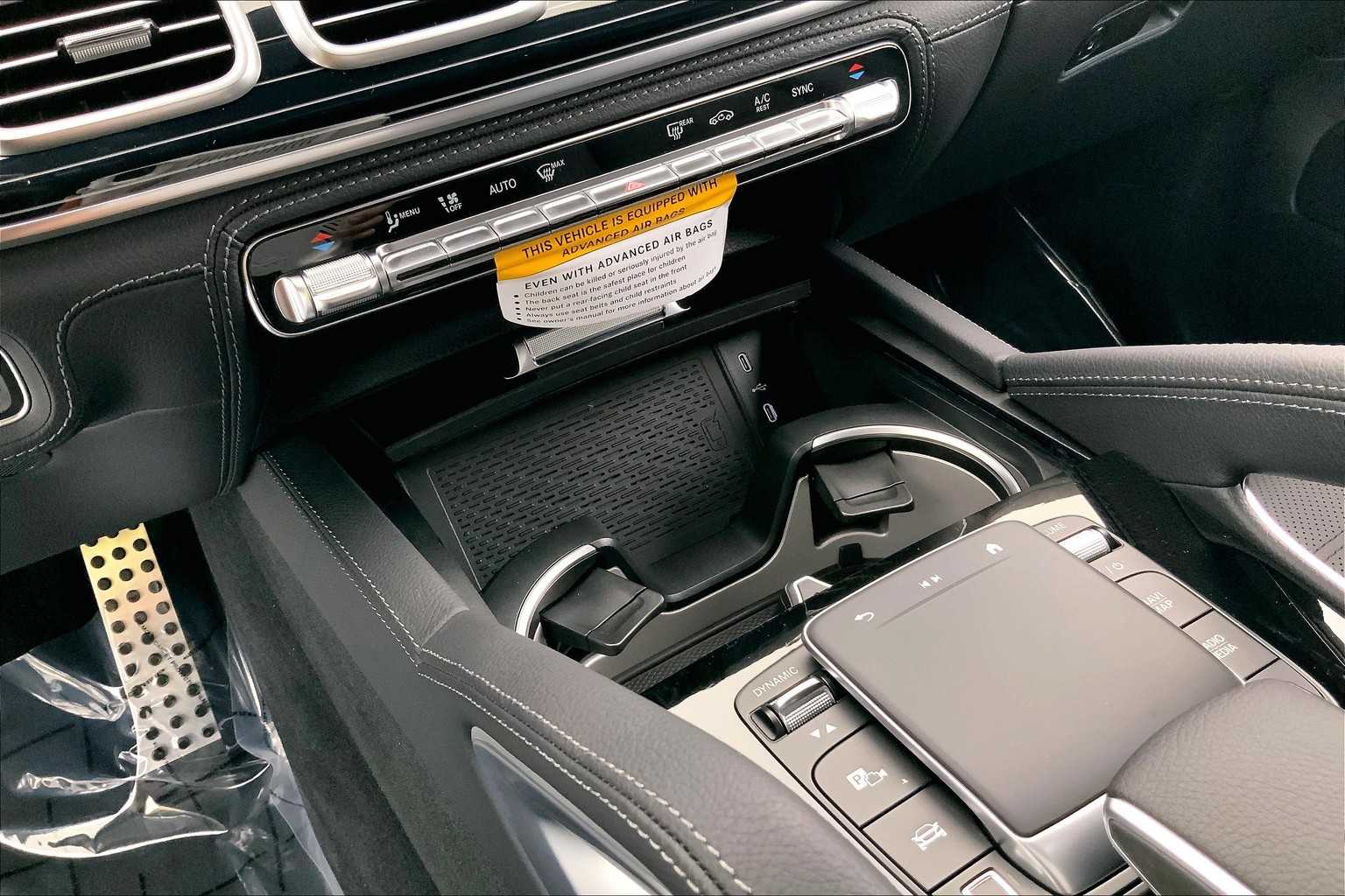 Thumbnail: 2026 Mercedes-Benz GLS - 23