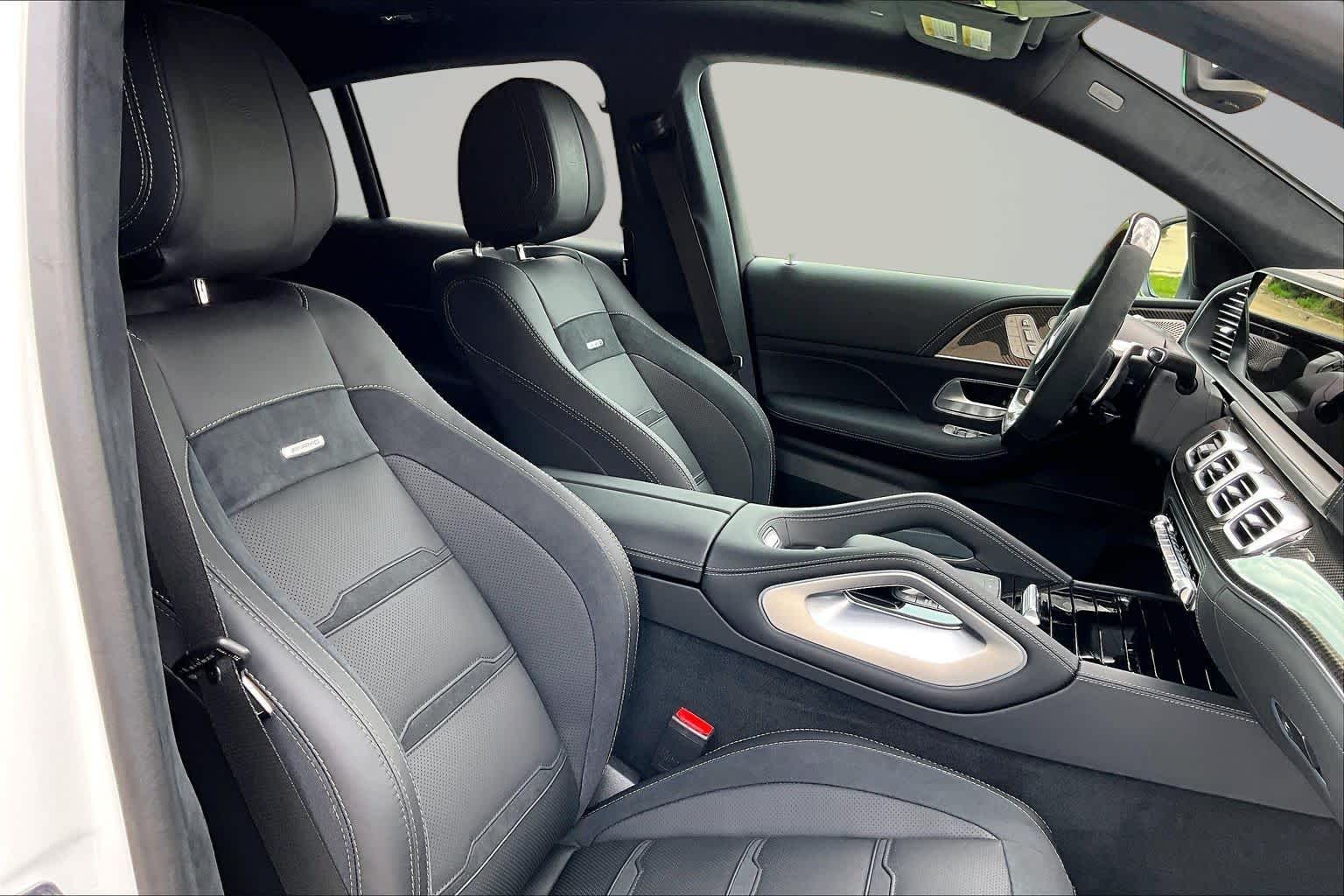 Thumbnail: 2026 Mercedes-Benz GL-Class - 14