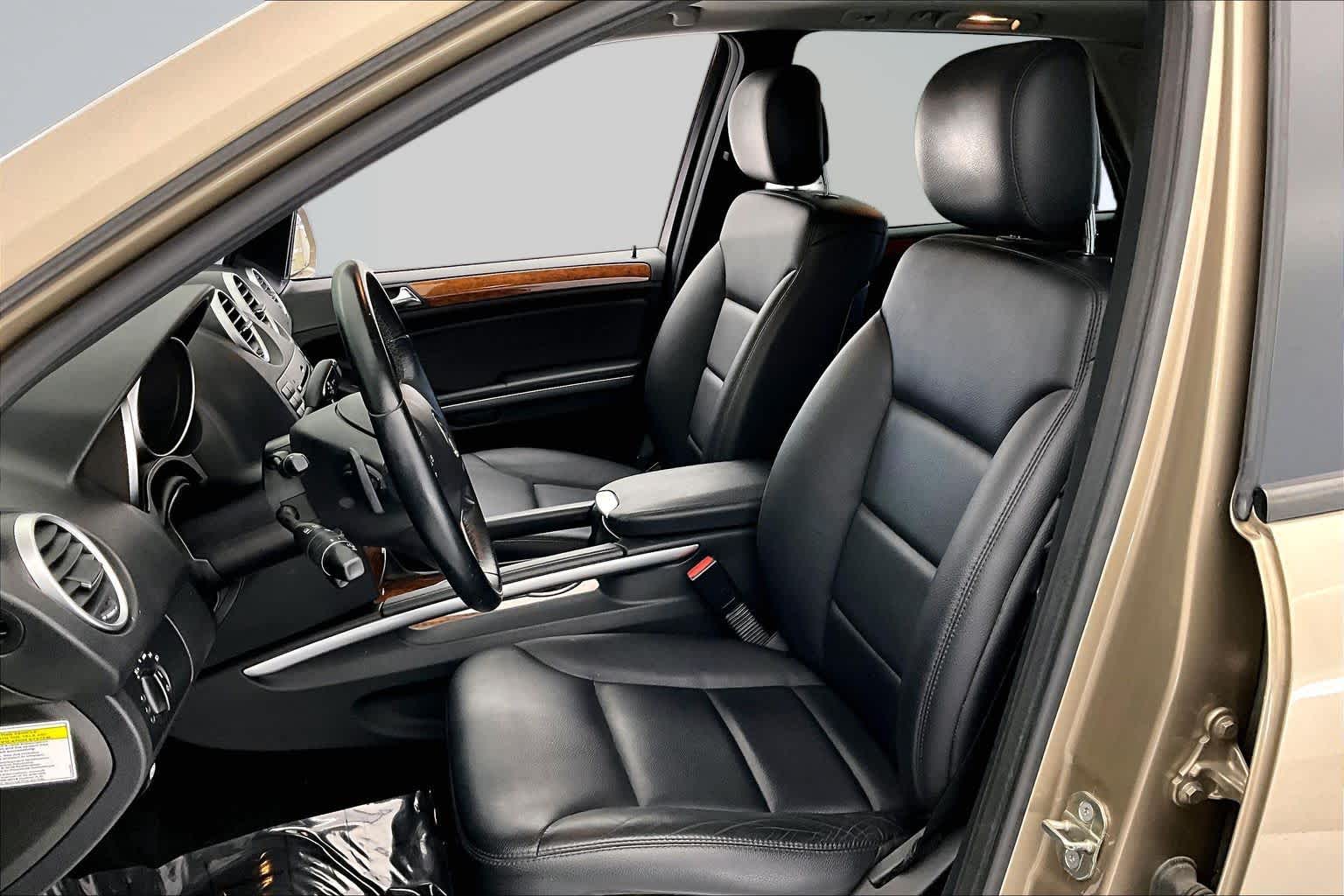 Thumbnail: 2009 Mercedes-Benz M-Class - 11