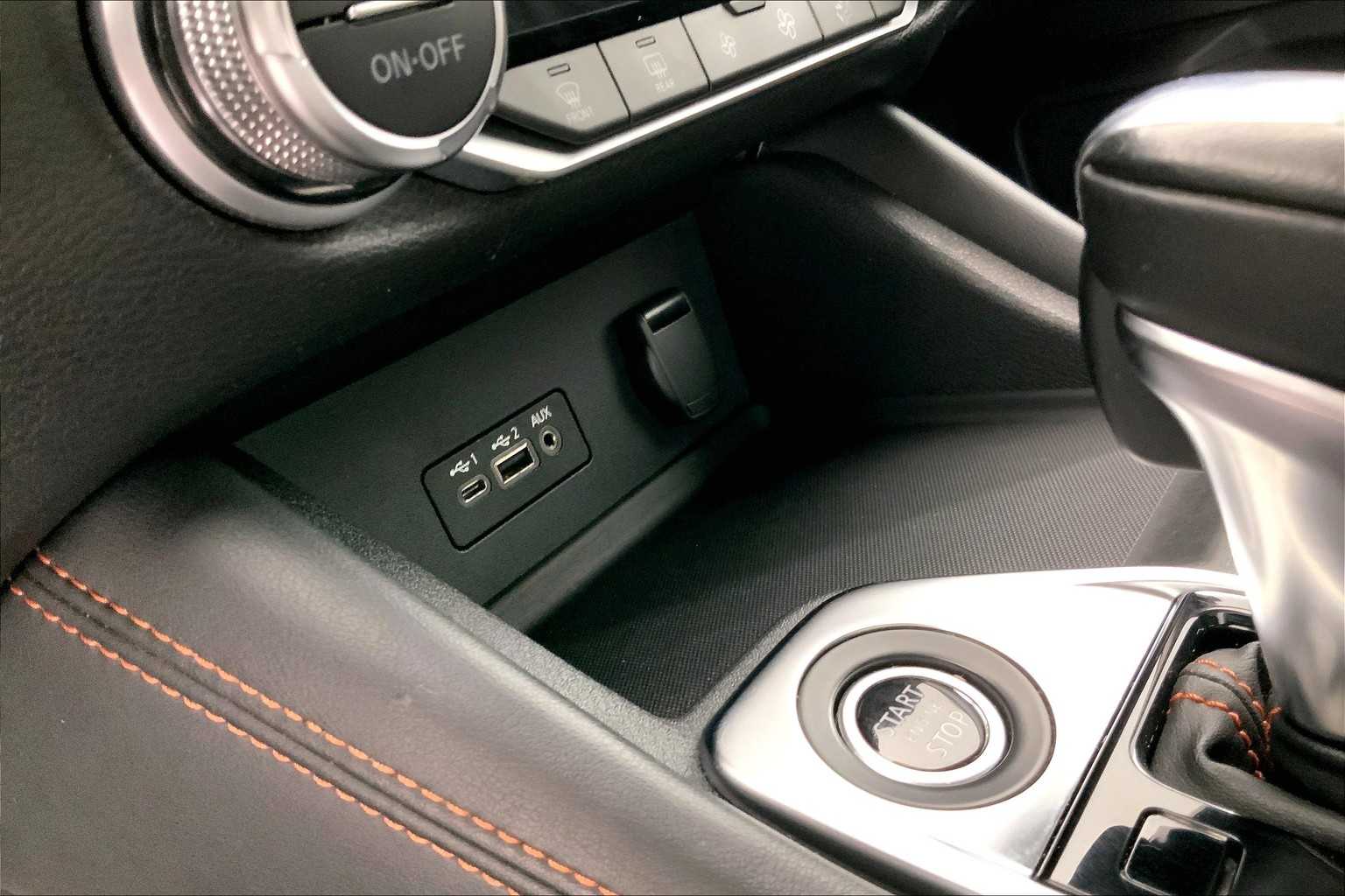 Thumbnail: 2020 Nissan Sentra - 26