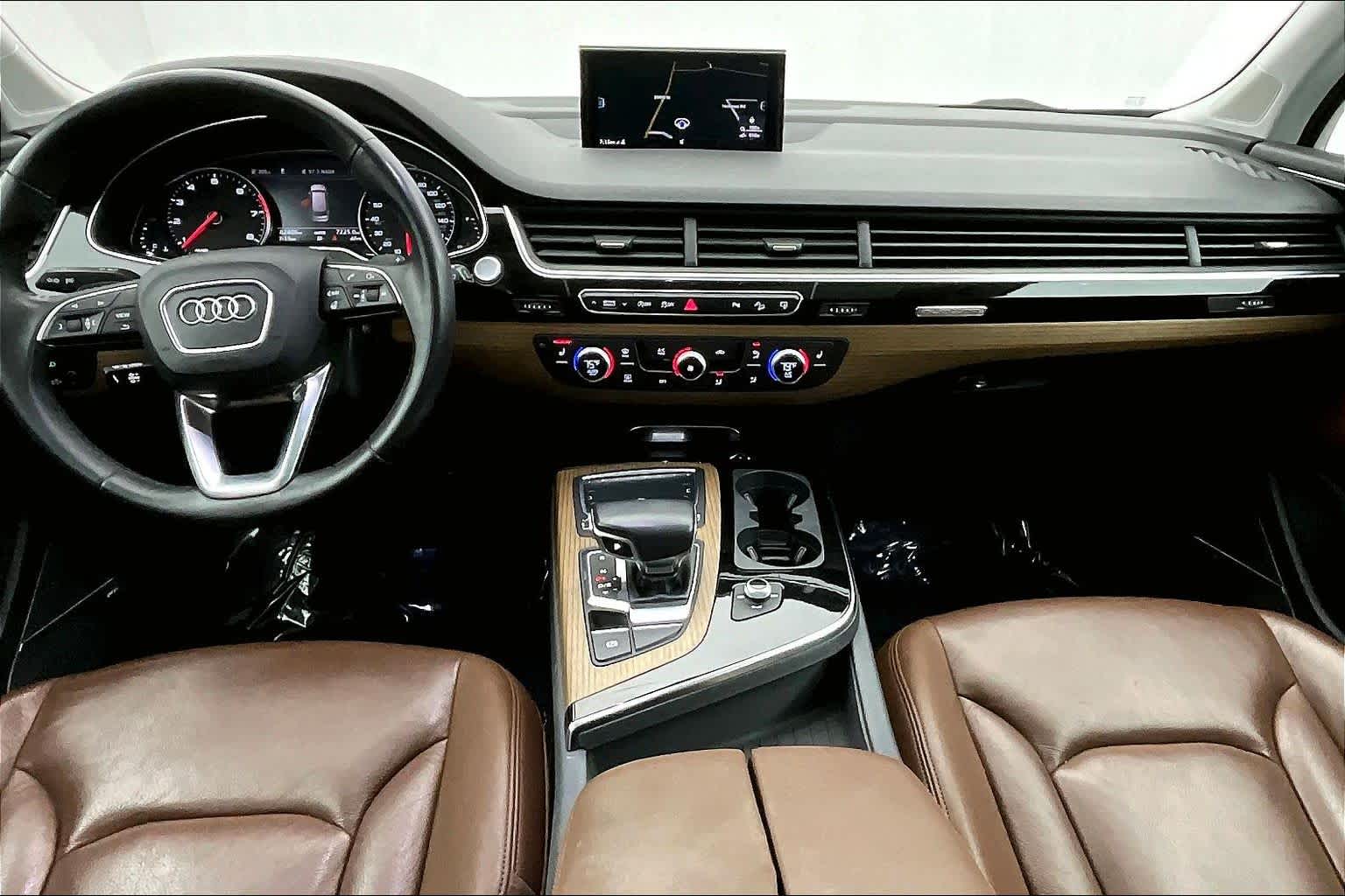 Thumbnail: 2017 Audi Q7 - 10