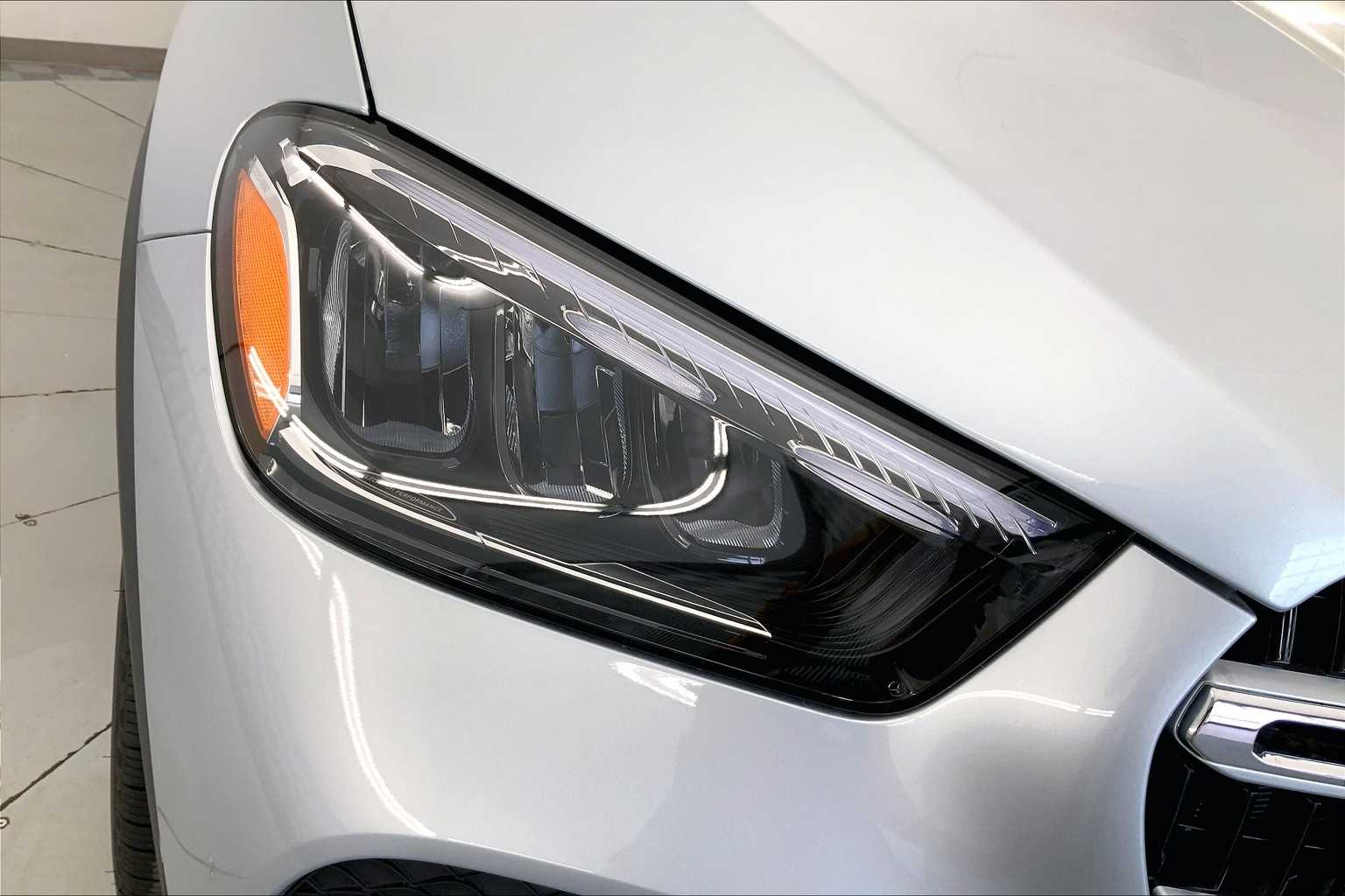 Thumbnail: 2025 Mercedes-Benz GLE - 21