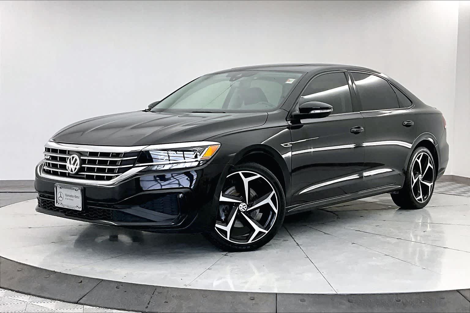 Thumbnail: 2020 Volkswagen Passat - 1