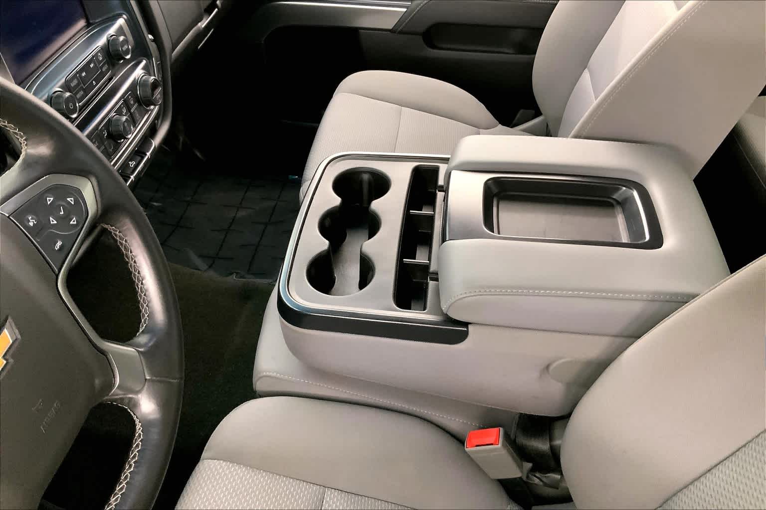 Thumbnail: 2018 Chevrolet Silverado 1500 - 17