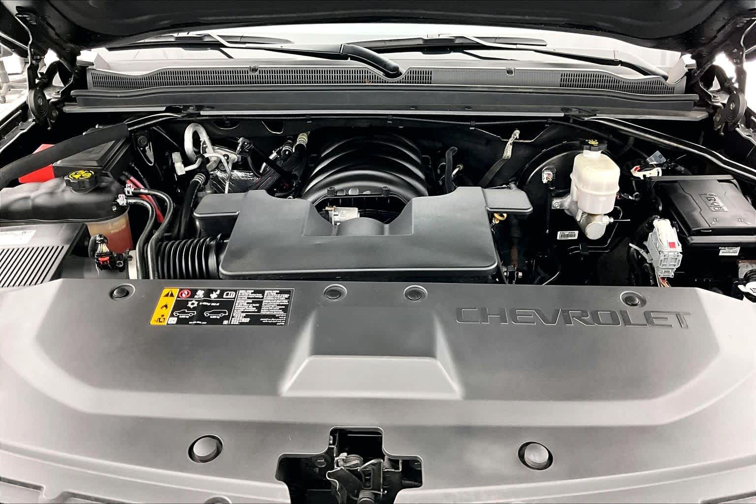 Thumbnail: 2019 Chevrolet Suburban - 8