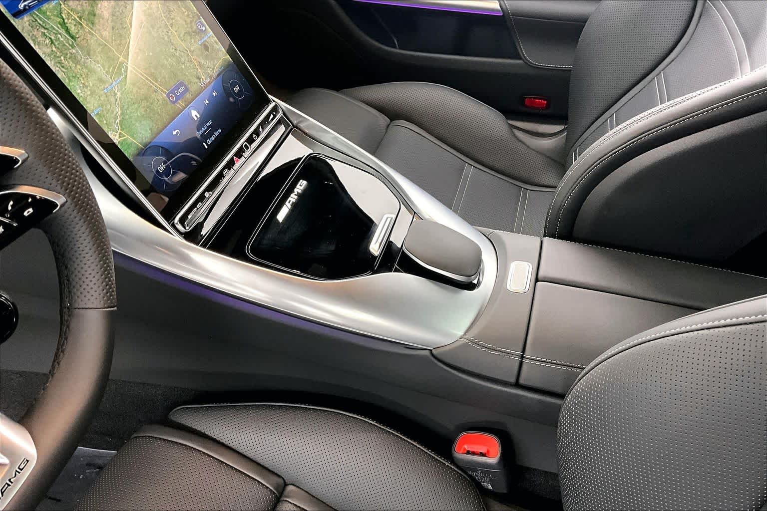 Thumbnail: 2026 Mercedes-Benz AMG GT - 16