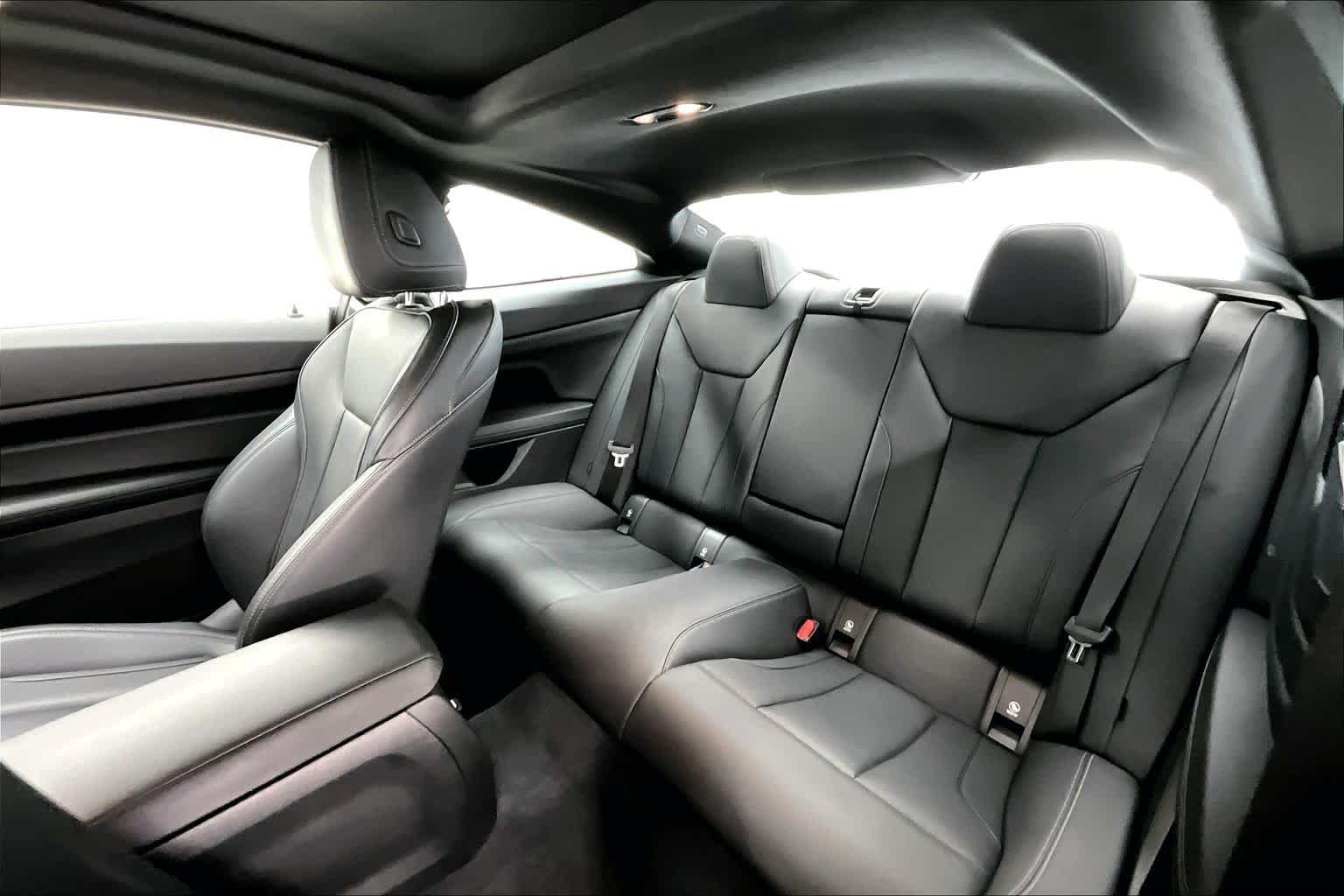 Thumbnail: 2023 BMW 4 Series - 12