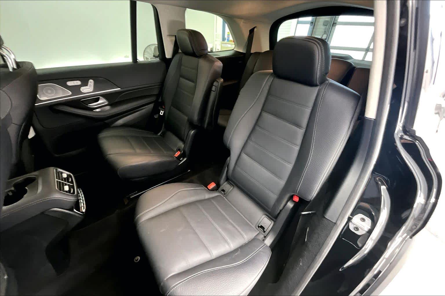 Thumbnail: 2024 Mercedes-Benz GLS - 13