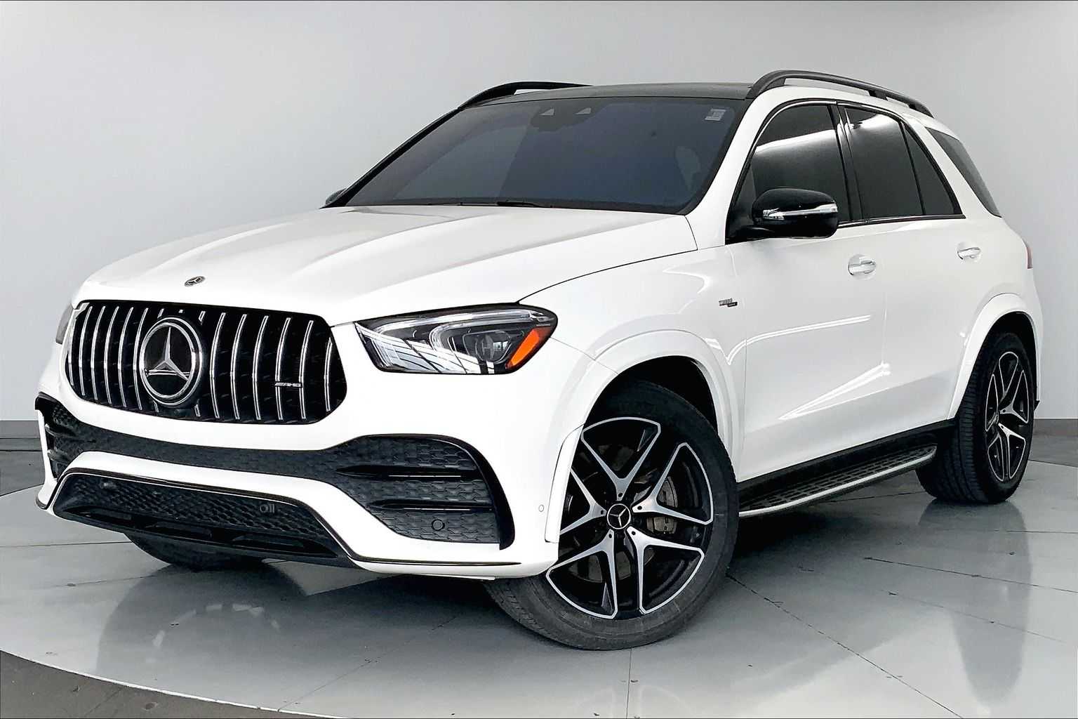 2022 Mercedes-Benz GLE 53 AMG Hero Image