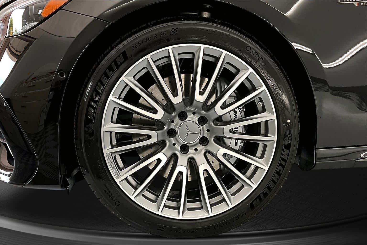 Thumbnail: 2026 Mercedes-Benz E-Class - 8