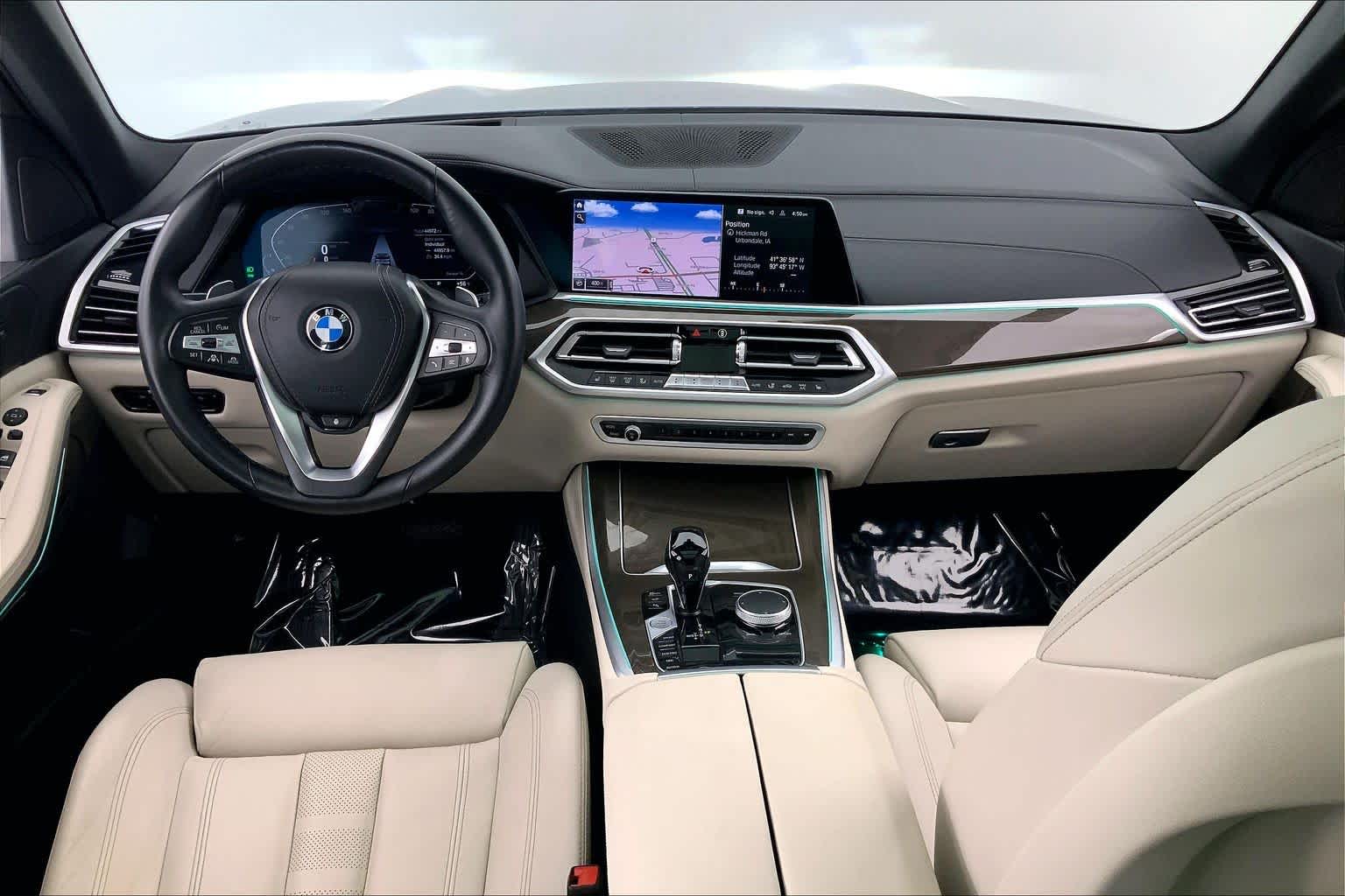 Thumbnail: 2022 BMW X5 - 10