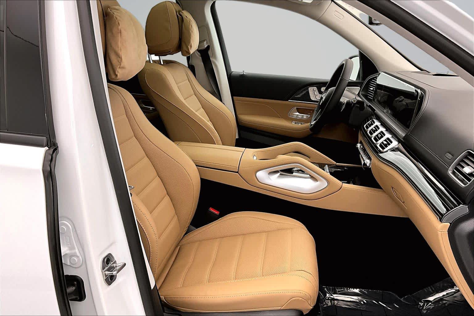 Thumbnail: 2026 Mercedes-Benz GLE - 14