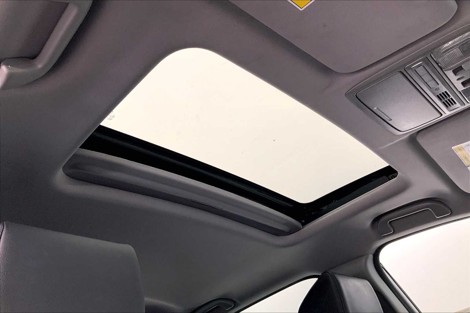 Thumbnail: 2022 Honda CR-V - 22