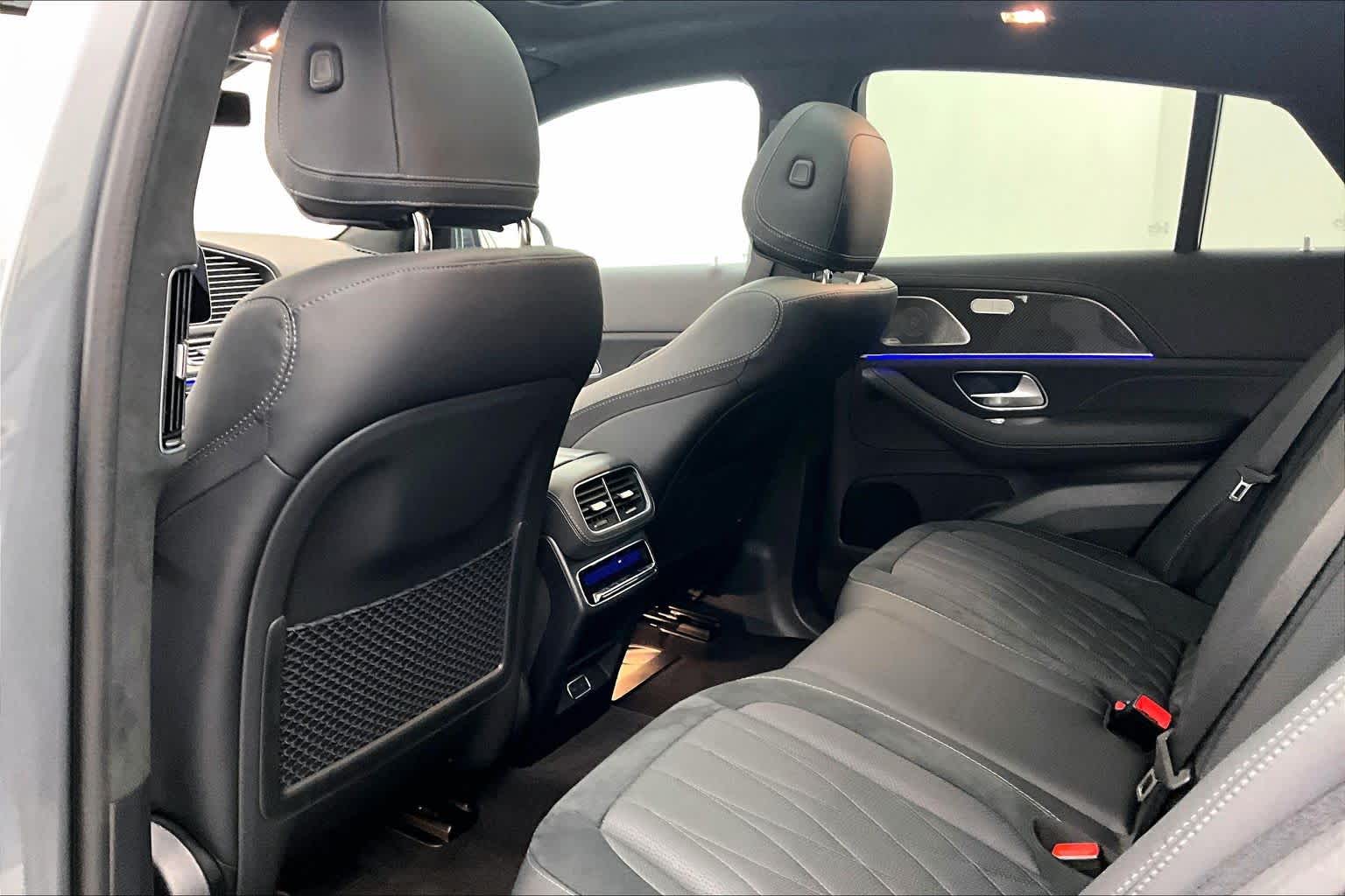 Thumbnail: 2024 Mercedes-Benz GL-Class - 12